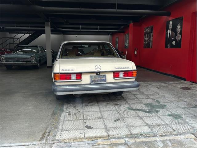 1983 Mercedes-Benz 300 (CC-2114949) for sale in West Babylon, New York