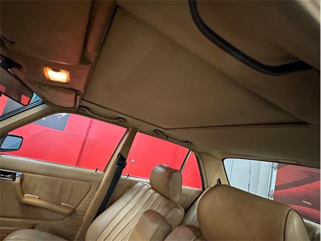 1983 Mercedes-Benz 300 (CC-2114949) for sale in West Babylon, New York