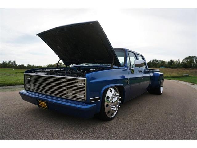 1988 Chevrolet C/K 3500 (CC-2114968) for sale in De Witt, Iowa