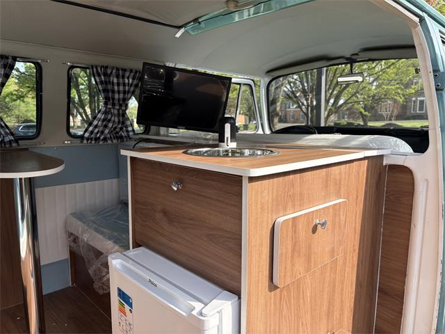 1996 Volkswagen Type 2 Weekender (CC-2115008) for sale in Gaithersburg, Maryland