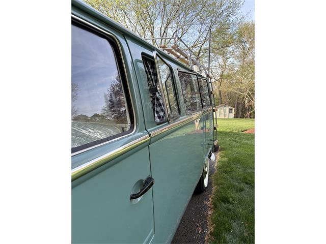 1996 Volkswagen Type 2 Weekender (CC-2115008) for sale in Gaithersburg, Maryland