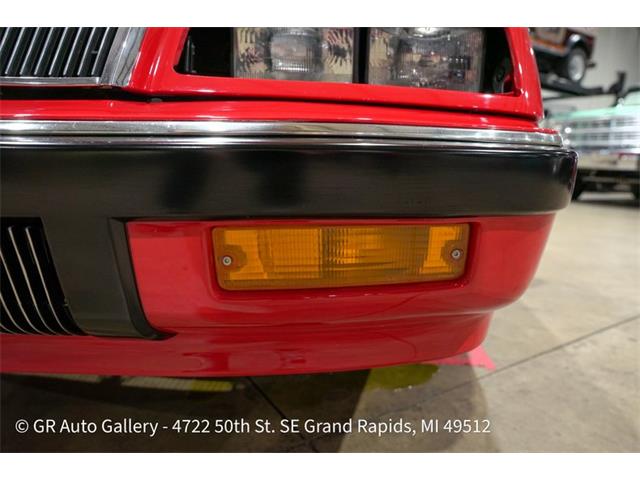 1988 Chrysler LeBaron (CC-2115066) for sale in Kentwood, Michigan