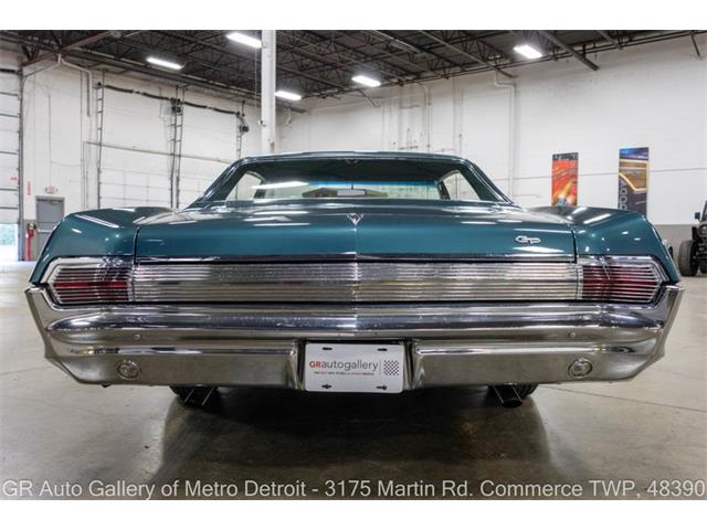 1965 Pontiac Grand Prix (CC-2115074) for sale in Kentwood, Michigan