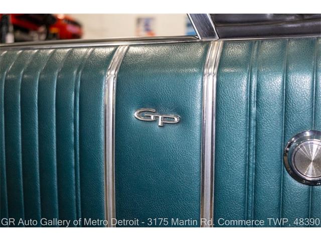 1965 Pontiac Grand Prix (CC-2115074) for sale in Kentwood, Michigan
