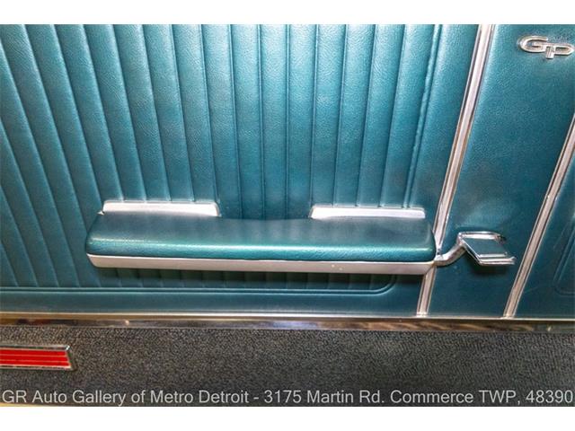 1965 Pontiac Grand Prix (CC-2115074) for sale in Kentwood, Michigan