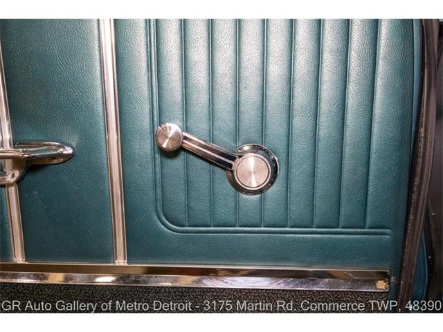 1965 Pontiac Grand Prix (CC-2115074) for sale in Kentwood, Michigan