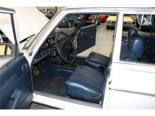 1974 Mercedes-Benz 240D (CC-2115083) for sale in Runnemede, New Jersey