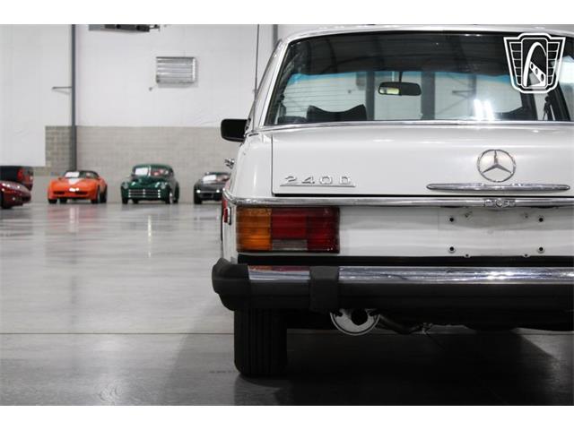 1974 Mercedes-Benz 240D (CC-2115083) for sale in Runnemede, New Jersey