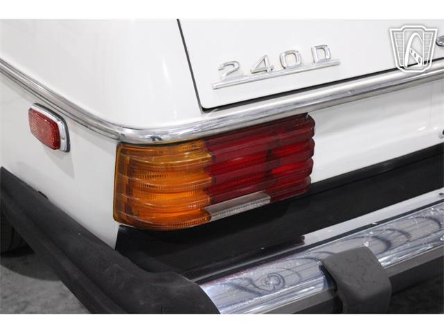 1974 Mercedes-Benz 240D (CC-2115083) for sale in Runnemede, New Jersey