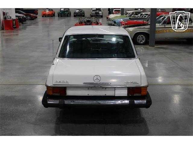 1974 Mercedes-Benz 240D (CC-2115083) for sale in Runnemede, New Jersey
