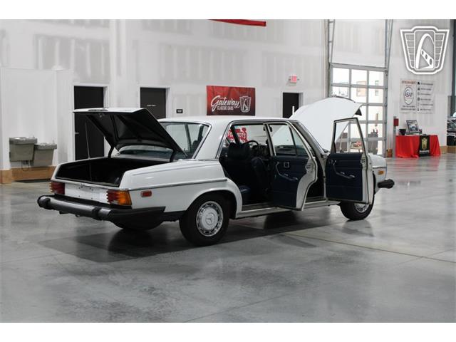 1974 Mercedes-Benz 240D (CC-2115083) for sale in Runnemede, New Jersey