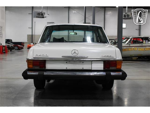 1974 Mercedes-Benz 240D (CC-2115083) for sale in Runnemede, New Jersey
