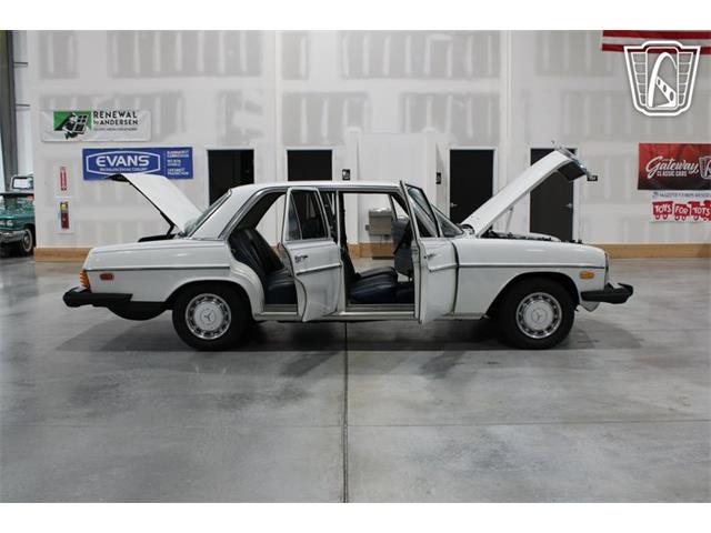 1974 Mercedes-Benz 240D (CC-2115083) for sale in Runnemede, New Jersey