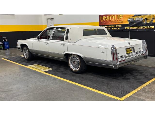 1991 Cadillac Brougham (CC-2115094) for sale in Mankato, Minnesota