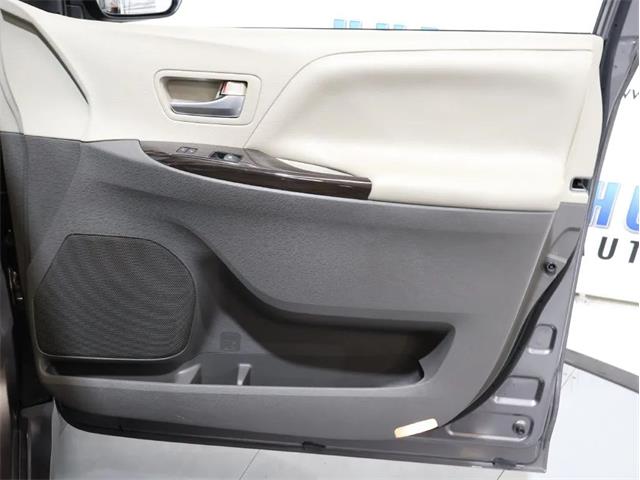 2018 Toyota Sienna (CC-2115169) for sale in Greensboro, North Carolina