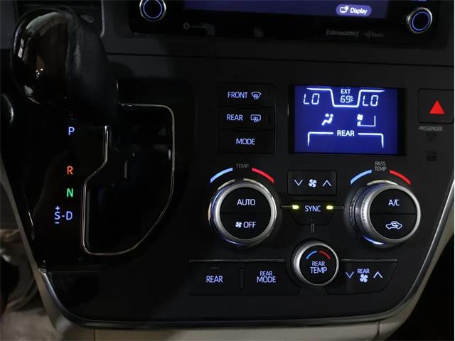 2018 Toyota Sienna (CC-2115169) for sale in Greensboro, North Carolina