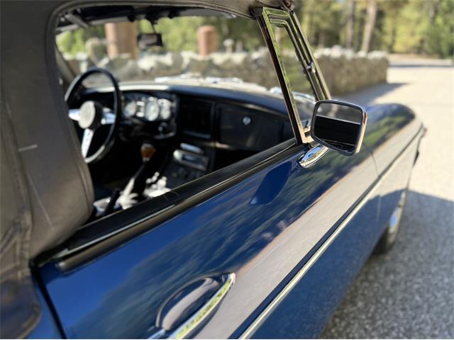 1976 MG MGB (CC-2115315) for sale in Grass Valley, California
