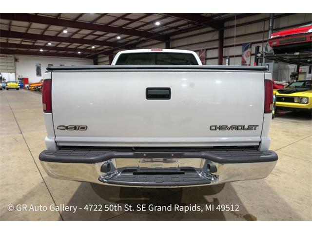 2001 Chevrolet S10 (CC-2115343) for sale in Kentwood, Michigan