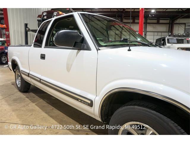 2001 Chevrolet S10 (CC-2115343) for sale in Kentwood, Michigan