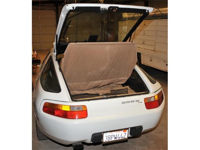 1988 Porsche 928 (CC-2110547) for sale in Cadillac, Michigan