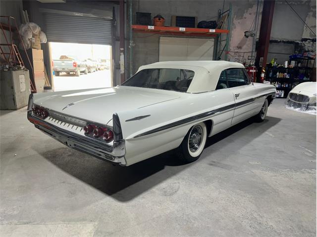 1961 Pontiac Bonneville (CC-2115497) for sale in West Babylon, New York