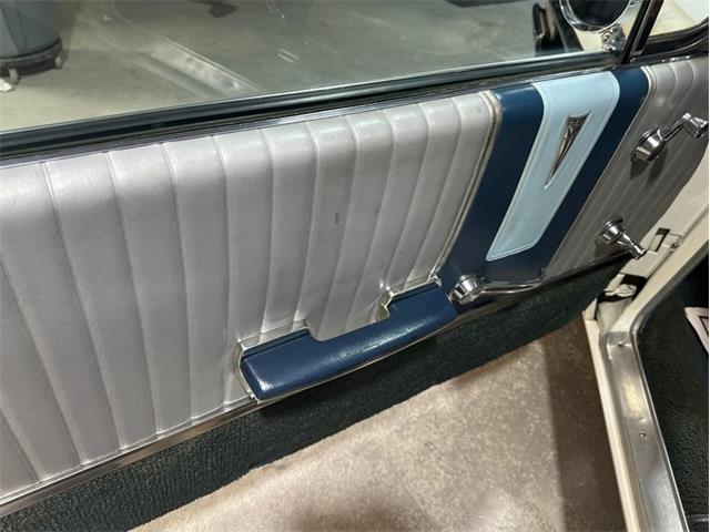 1961 Pontiac Bonneville (CC-2115497) for sale in West Babylon, New York