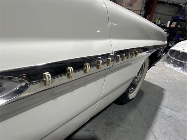 1961 Pontiac Bonneville (CC-2115497) for sale in West Babylon, New York