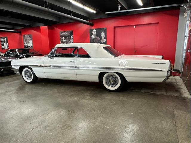 1961 Pontiac Bonneville (CC-2115497) for sale in West Babylon, New York