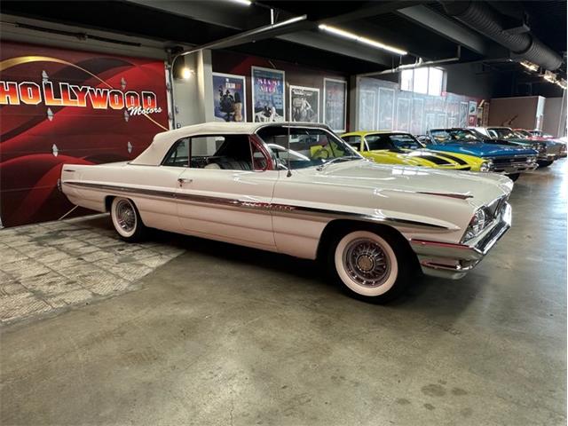 1961 Pontiac Bonneville (CC-2115497) for sale in West Babylon, New York