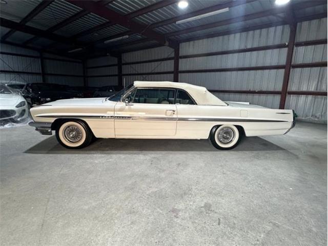 1961 Pontiac Bonneville (CC-2115693) for sale in Cadillac, Michigan