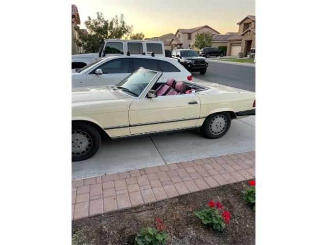 1986 Mercedes-Benz 560 (CC-2110570) for sale in Cadillac, Michigan