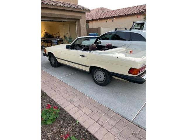 1986 Mercedes-Benz 560 (CC-2110570) for sale in Cadillac, Michigan