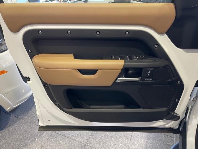 2025 Land Rover Defender (CC-2115755) for sale in Jacksonville, Florida