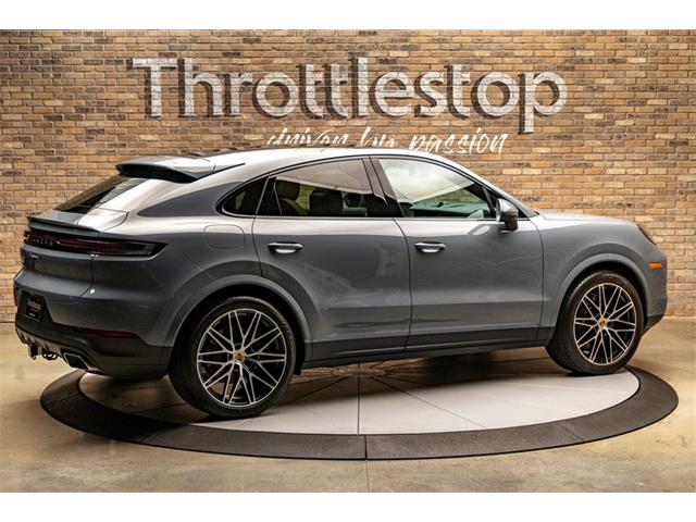 2024 Porsche Cayenne (CC-2115785) for sale in Elkhart Lake, Wisconsin