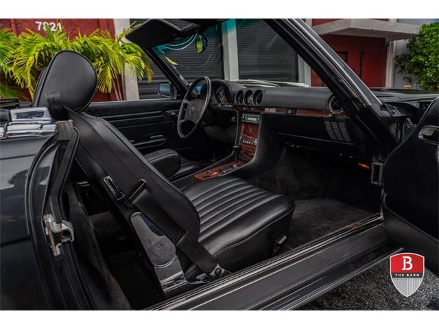 1989 Mercedes-Benz 560 (CC-2115814) for sale in Miami, Florida