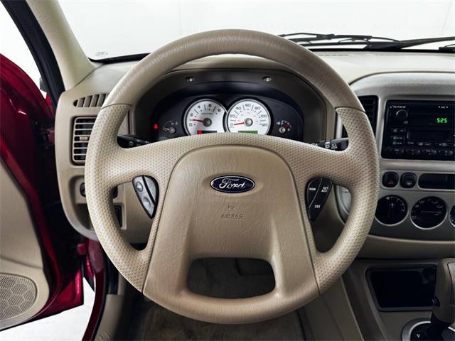 2005 Ford Escape (CC-2115867) for sale in Bloomington, Illinois