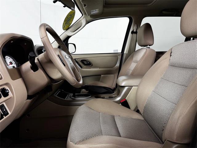 2005 Ford Escape (CC-2115867) for sale in Bloomington, Illinois