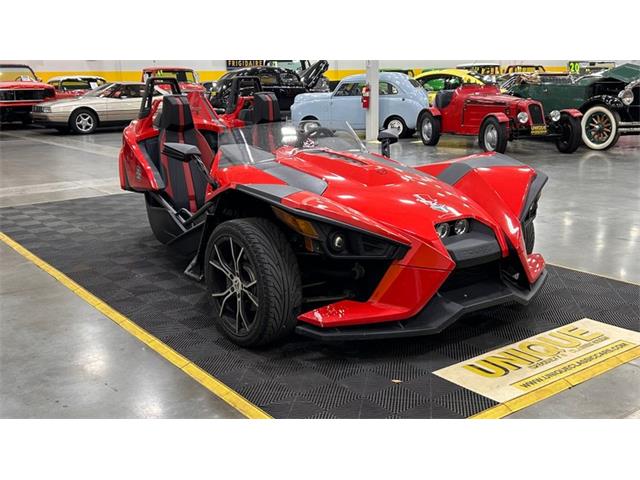 2015 Polaris Slingshot (CC-2115962) for sale in Mankato, Minnesota