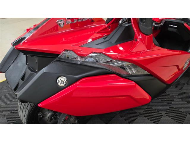 2015 Polaris Slingshot (CC-2115962) for sale in Mankato, Minnesota