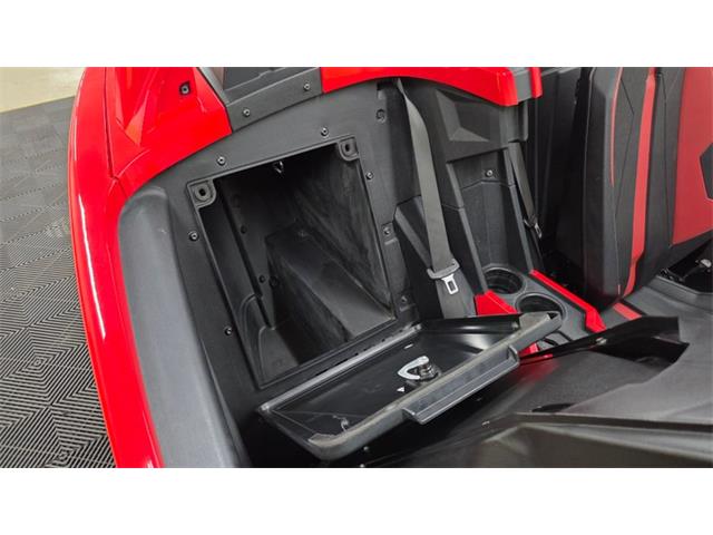 2015 Polaris Slingshot (CC-2115962) for sale in Mankato, Minnesota