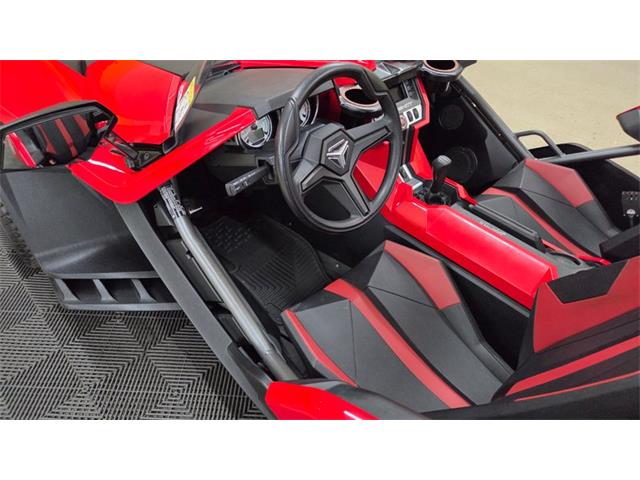 2015 Polaris Slingshot (CC-2115962) for sale in Mankato, Minnesota