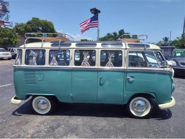 1972 Volkswagen Bus (CC-2115987) for sale in Cadillac, Michigan