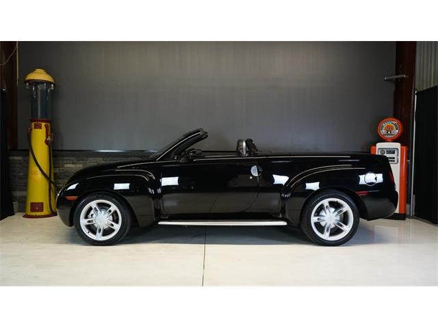 2004 Chevrolet SSR (CC-2110060) for sale in Stratford, Ontario