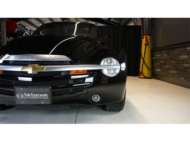 2004 Chevrolet SSR (CC-2110060) for sale in Stratford, Ontario