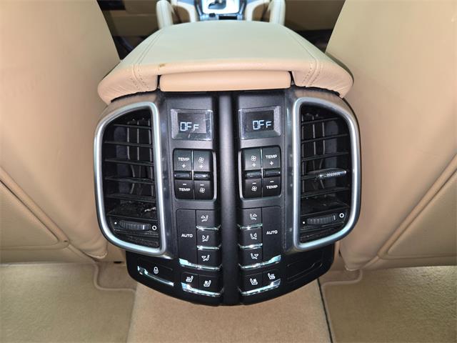 2017 Porsche Cayenne (CC-2116012) for sale in Addison, Illinois