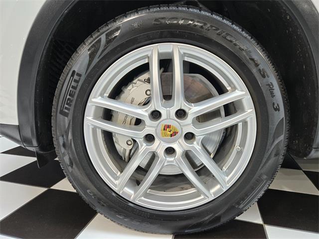 2017 Porsche Cayenne (CC-2116012) for sale in Addison, Illinois