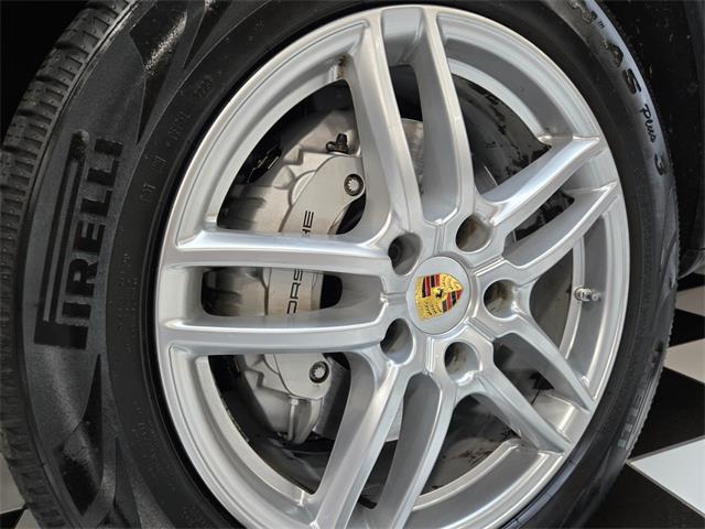 2017 Porsche Cayenne (CC-2116012) for sale in Addison, Illinois