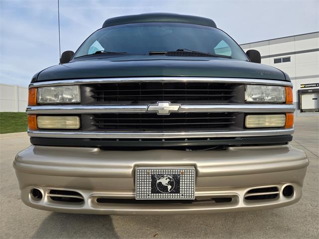 2002 Chevrolet Express (CC-2116013) for sale in Addison, Illinois