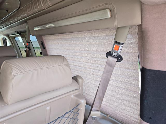 2002 Chevrolet Express (CC-2116013) for sale in Addison, Illinois