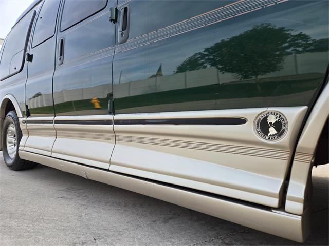 2002 Chevrolet Express (CC-2116013) for sale in Addison, Illinois